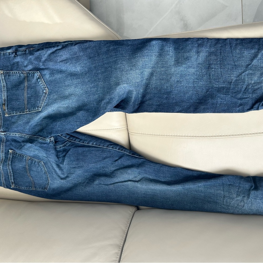 Lee Jeans! Great condition!